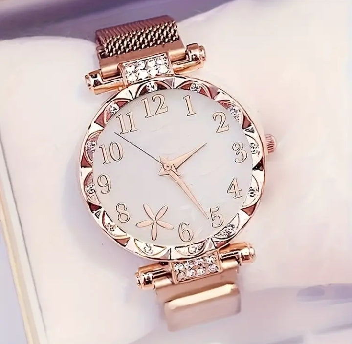 STAR PENDANT BRACLET WATCH
